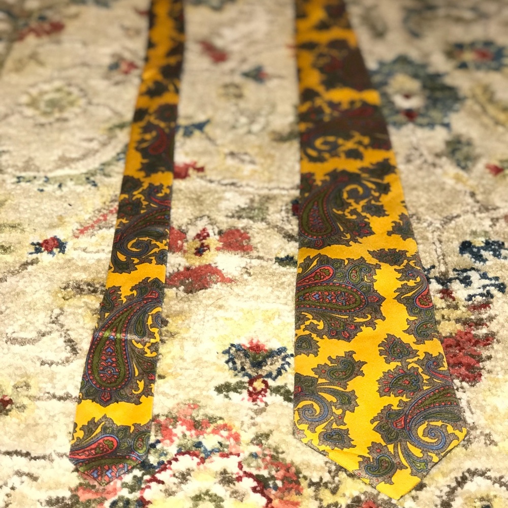 Calvin Klein vintage men’s silk tie